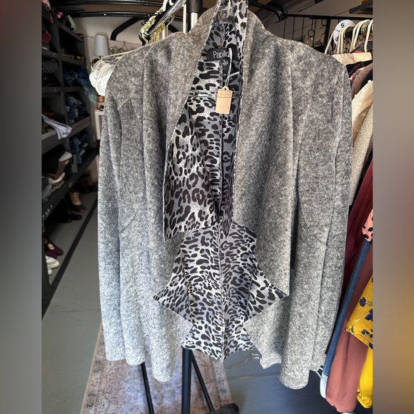Papillio Tops - Papillo woman’s size small gray open cardigan style top - leopard interior